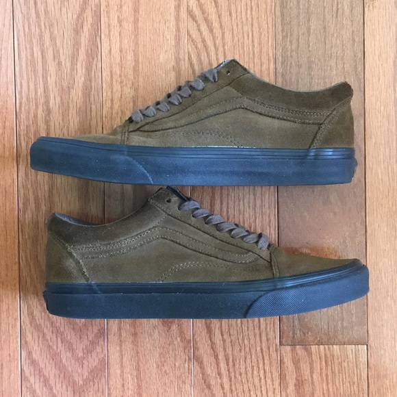 Vans Other - Vans OG Old Skool Suede Low Tops